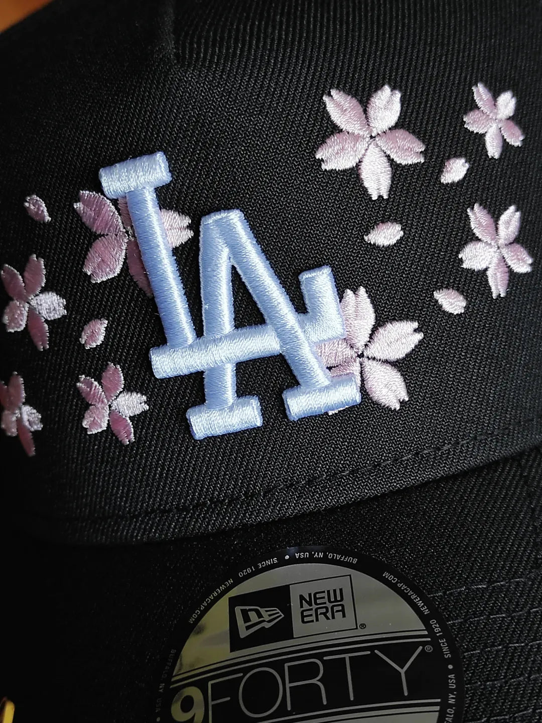 New Era Los Angeles Dodgers cherry Blossom🌸 Tokyo series 2025 BLACK 9forty a frame