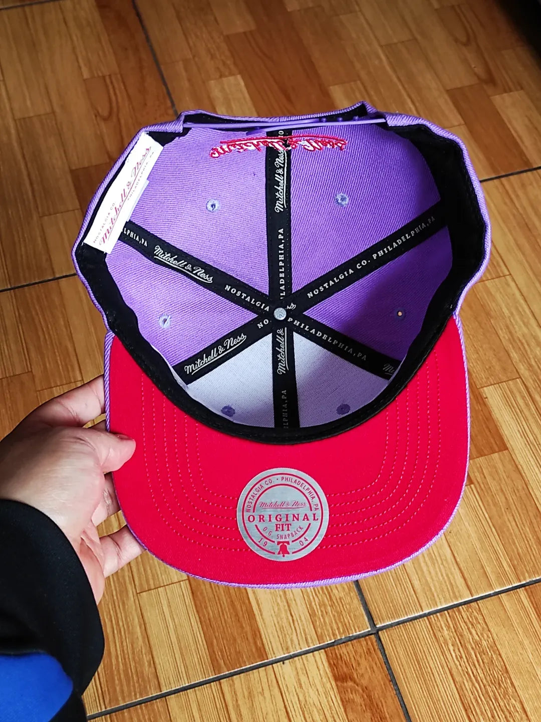 Toronto Raptors Mitchell & Ness NBA FRONT LOADED Snapback Hat- Purple