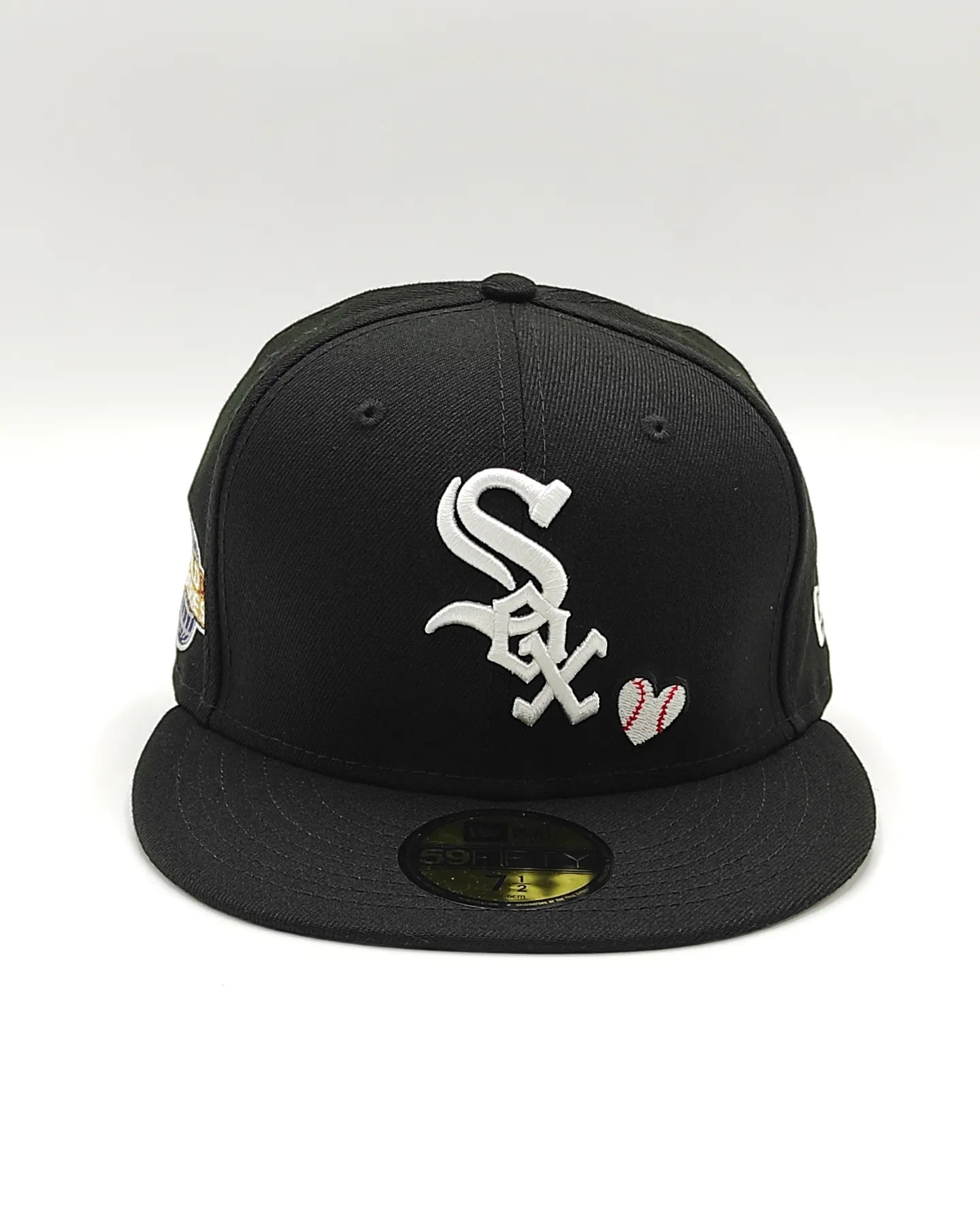 Chicago White Sox New Era Team Heart 59Fifty Fitted - Black, White, Red