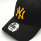 GORRA NEW ERA NY YANKEES 9FORTY NEGRO LOGO GOLD