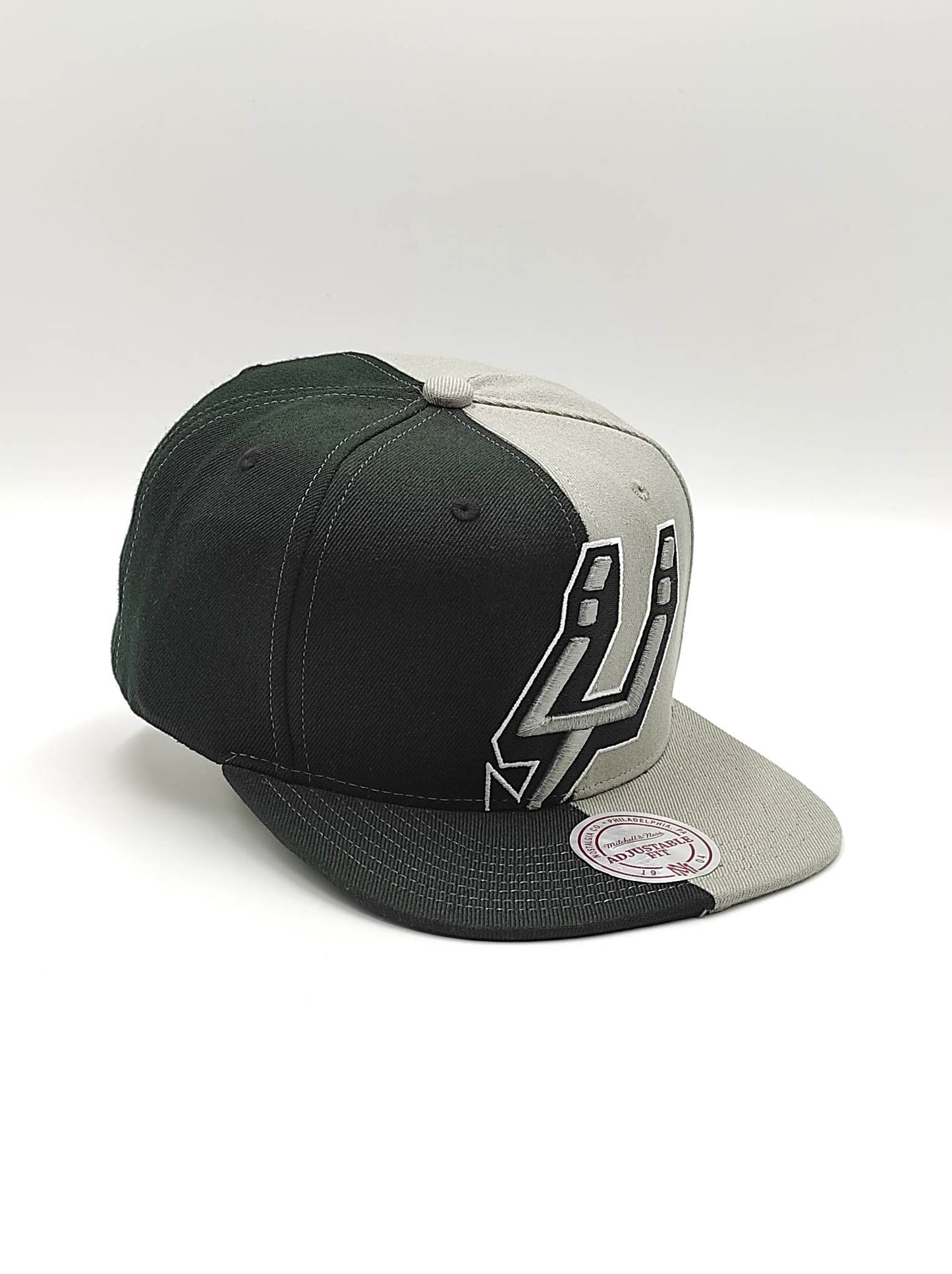 Mitchell and Ness San Antonio Spurs snapback