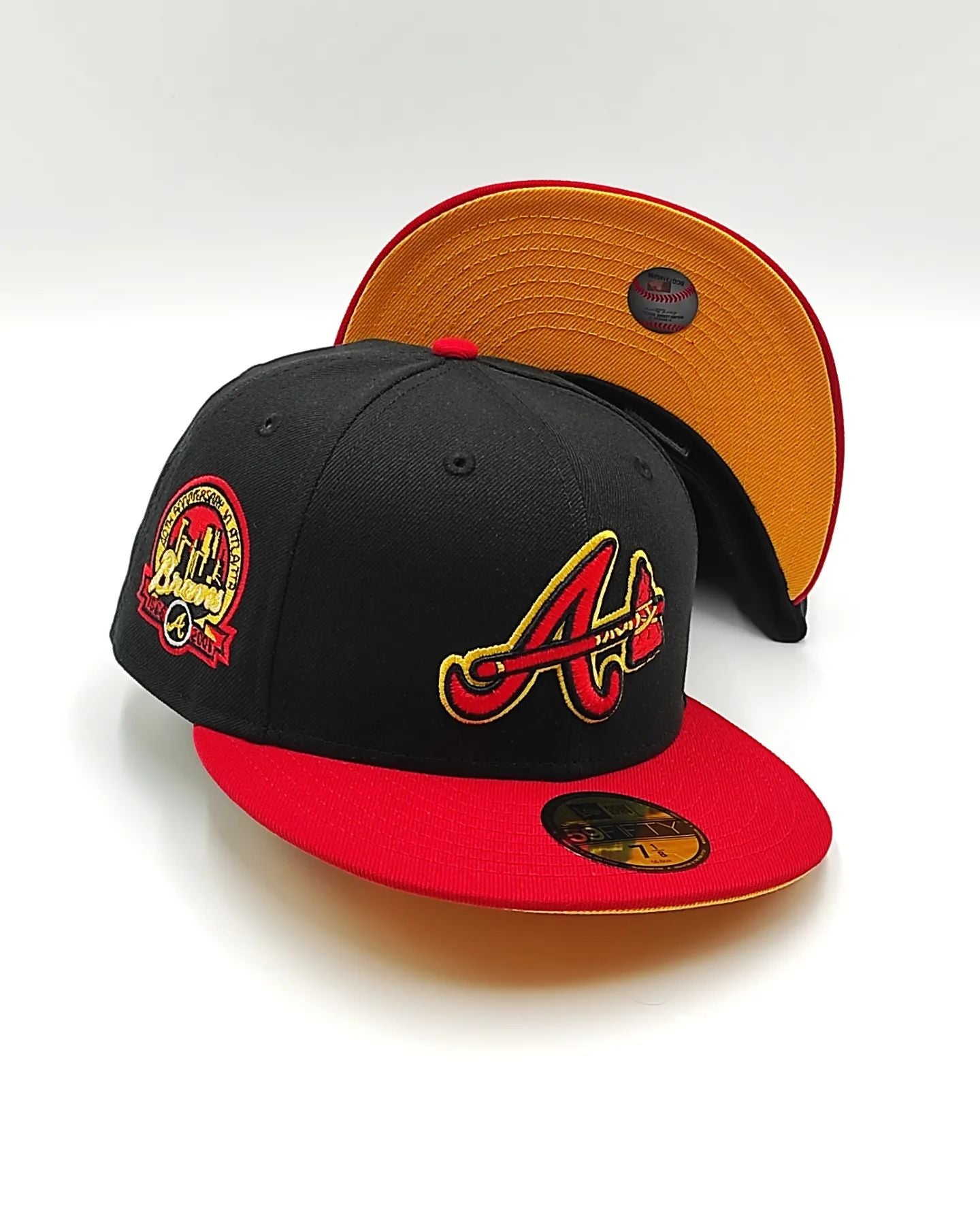 Exclusiva New Era 59Fifty Cool Fashion Atlanta Braves 40th Anniversary Patch Gold UV Alternate Hat - Black, Red, Gold