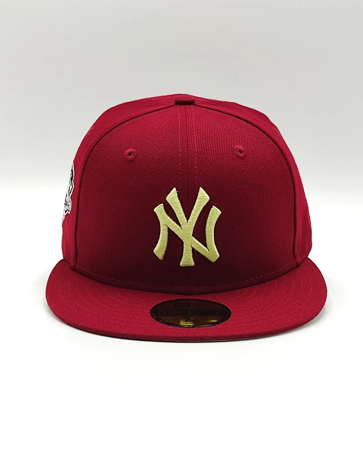 Exclusiva New Era 59fifty Beanpack New York Yankees  2000 World series parche / cardinal tan