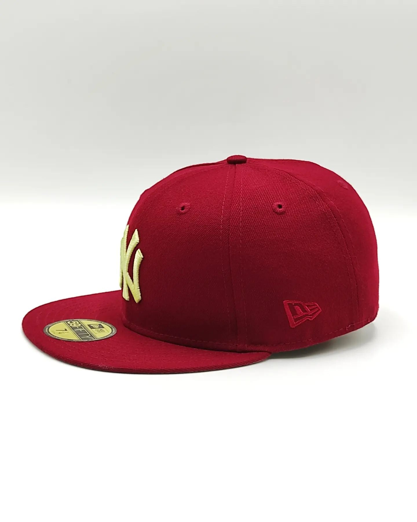 Exclusiva New Era 59fifty Beanpack New York Yankees  2000 World series parche / cardinal tan