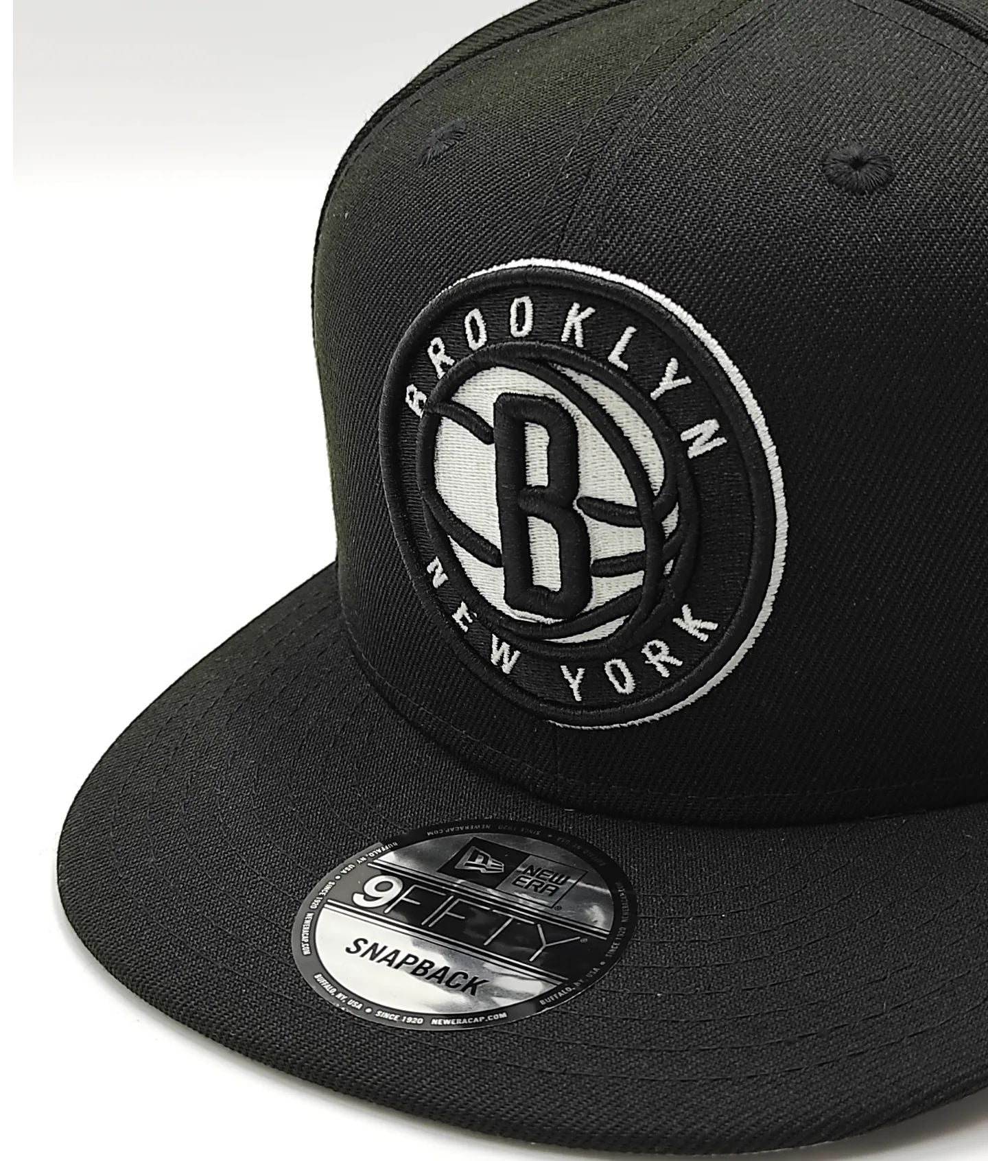 New Era Brooklyn Nets 9fifty snapback negra.