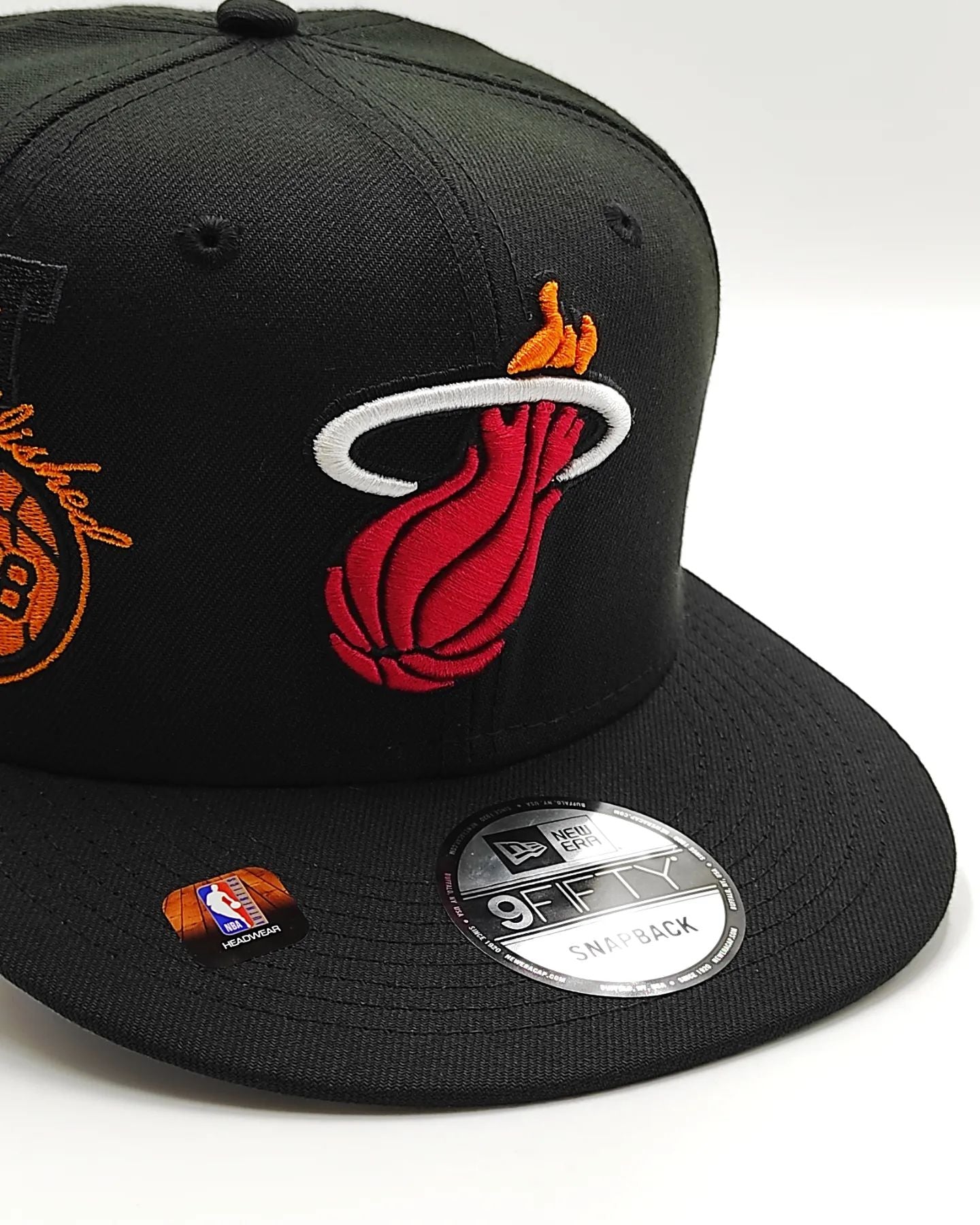 New Era Miami Heat coleccion Half off 950 black snapback