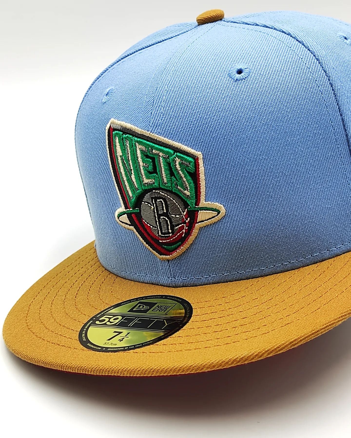 Exclusive New Era 59Fifty Parks Smoldering Island Brooklyn Nets Hat - Azu Claro, Tan