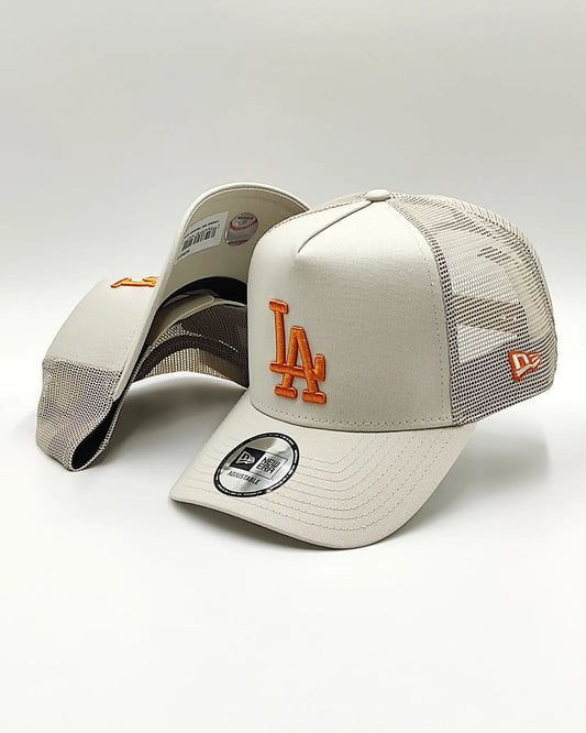 New Era Los Angeles Dodgers league Essential trucker