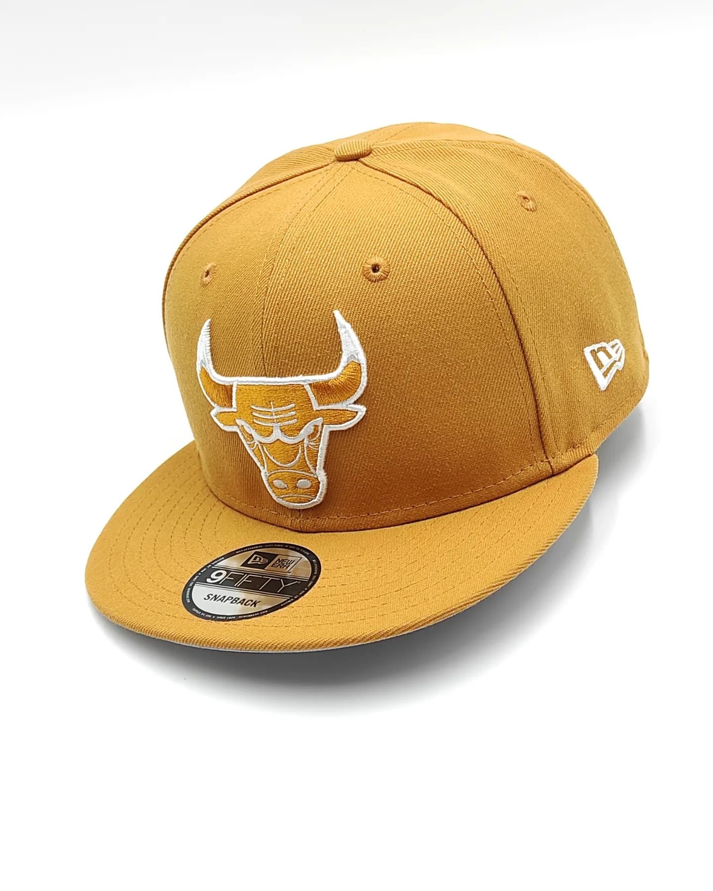 New Era Chicago Bulls 950 NBA panama tan