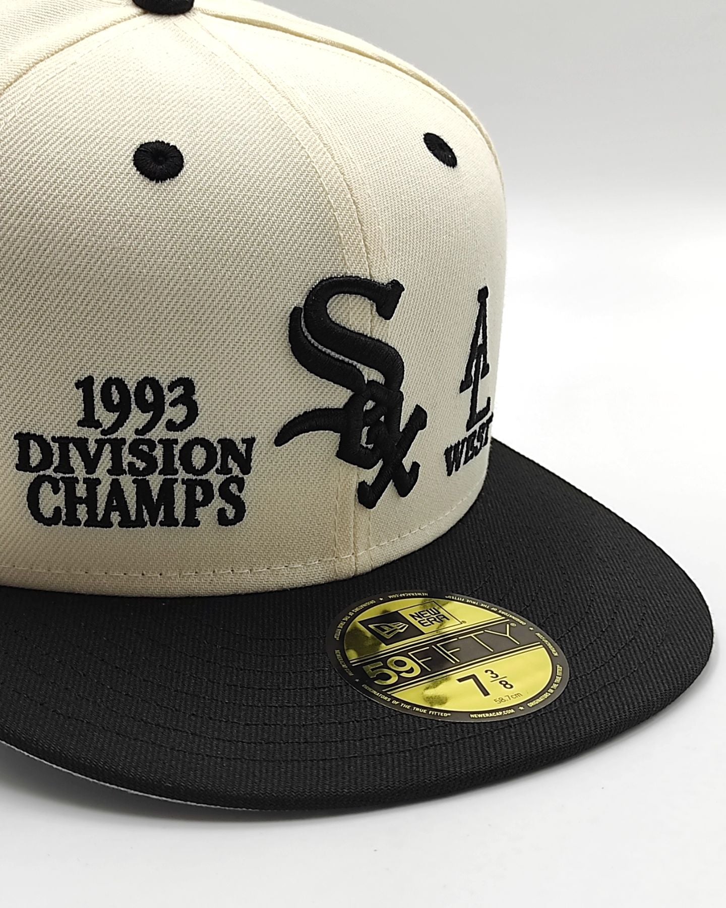 Casquette New Era Chicago White Sox - Side Split 59Fifty - Taille 7 1/4 - Noir Et Blanc - Occasion TB