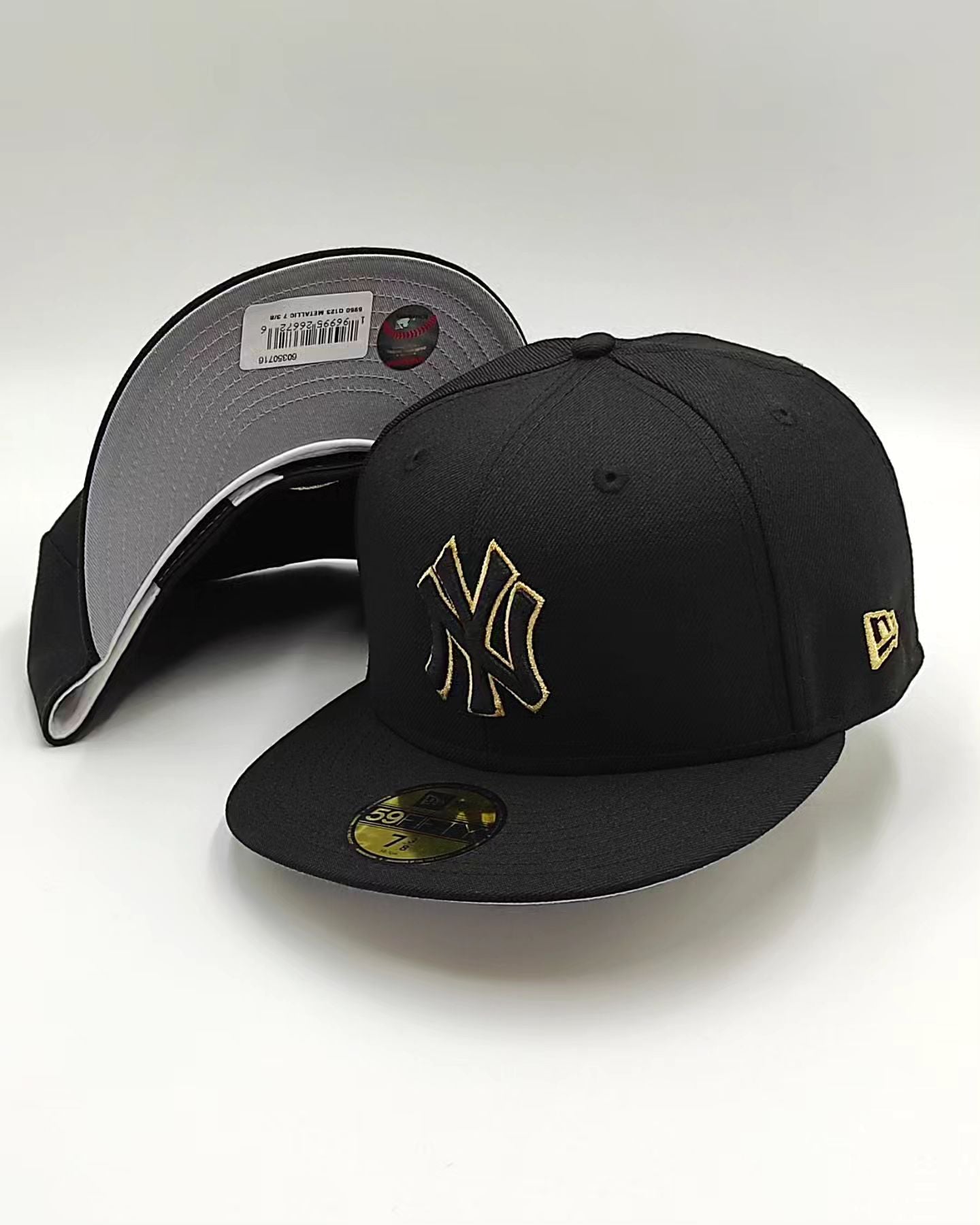 RARE! New York Yankees MLB Americana Patch New Era 59FIFTY Fitted Hat 7 5/8