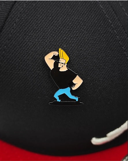 Pin metálico jhonny bravo